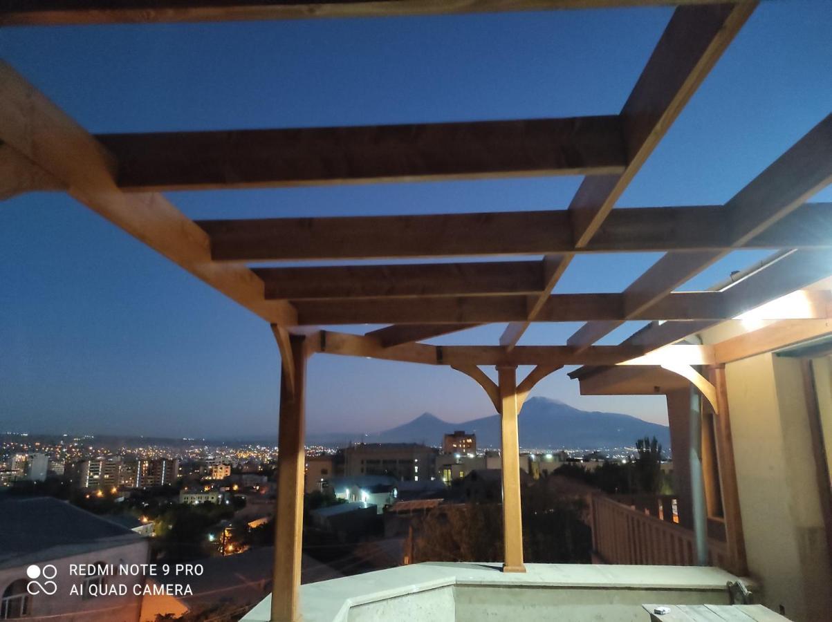 Homestay At City Center Erevan Exterior foto