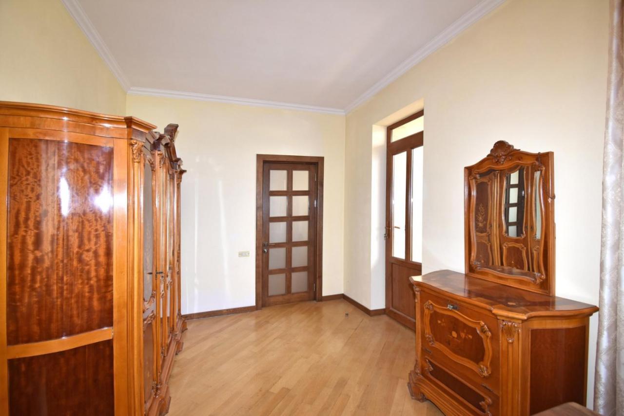Homestay At City Center Erevan Exterior foto